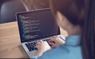 青岛 api php源码,下载的php源码怎么运行呢？
